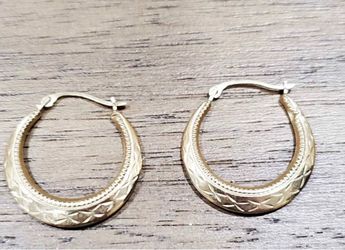 14K solid yellow gold Creole hoop earrings