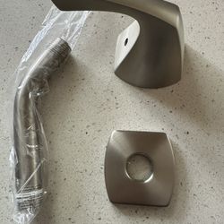 Bathtub Hardware 