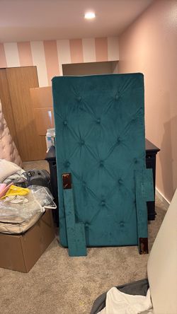 Free Tufted Queen Headbaord