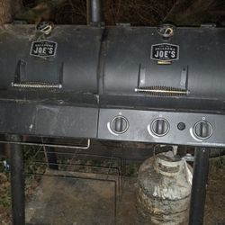 Oklahoma Joe Smoker