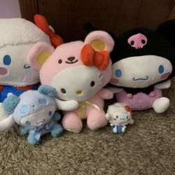 Hello Kitty Plush 