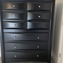 Three Piece Bedroom Set