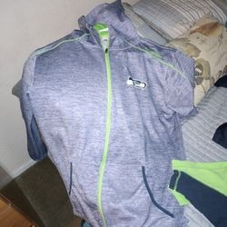 Seattle Seahawks Hoodie's, Pullovers, Jerseys And Hats. 