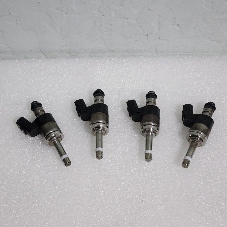 Four Seasons 47876 Clutch Assembly , Black


Product Features:
All mounting hardware included
Every coil tested for proper ohms
Vehicle specific appli