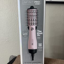 Conair Blowout Brush NEW