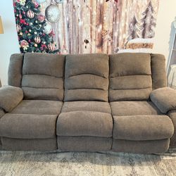 3 Seat Recliner / Reclining Sofa - Like New 