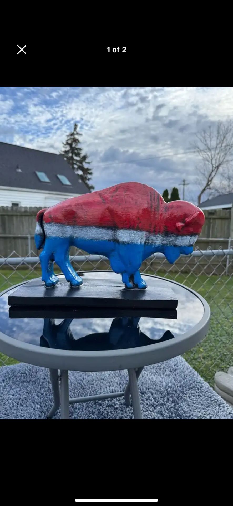 Patriotic, Buffalo Statue