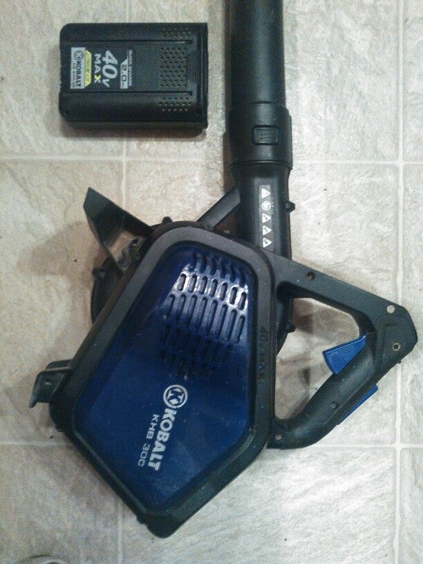 Kobalt khb 300 battery charger hot sale