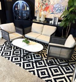 Brand New In Boxes Costco Modern Rounded 4 Piece Patio Set 