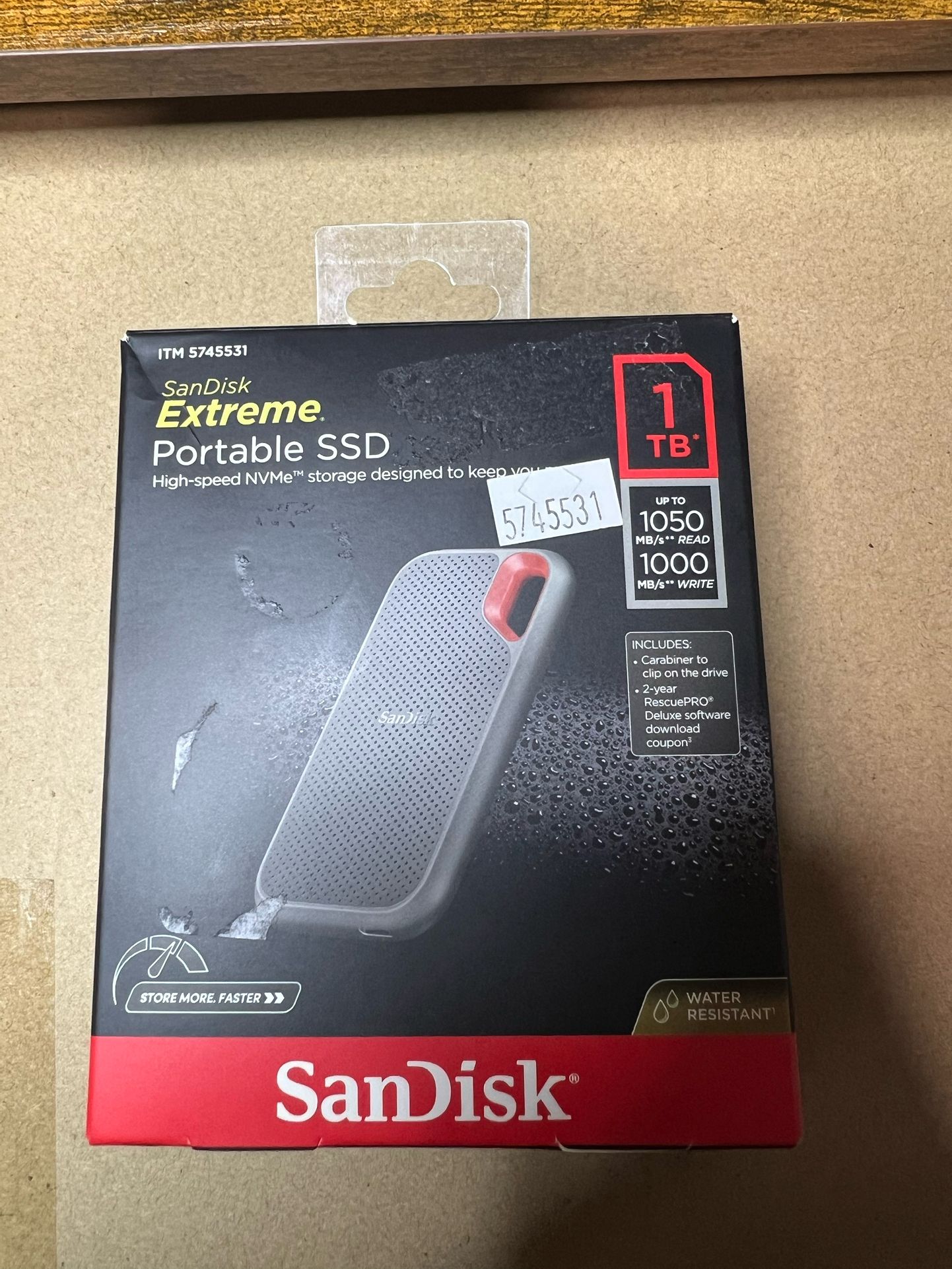 Brand New SanDisk 1TB Portable Extreme Rugged External SSD USB Type C SDSSDE61-1T00