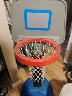 Basketball hoop plastic 10.00