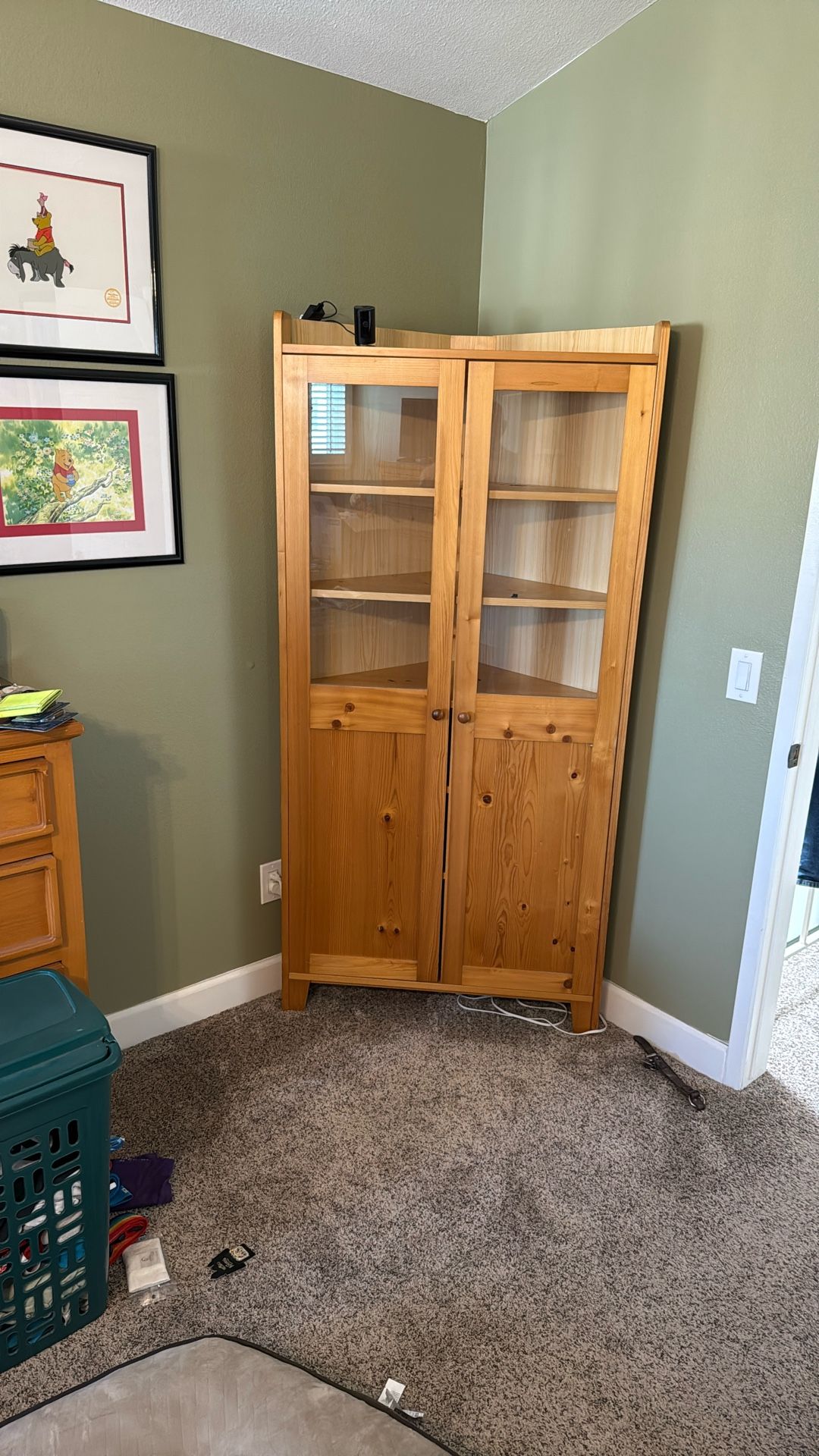 Great Corner Cabinet With Glass On Top And Solid Bottom