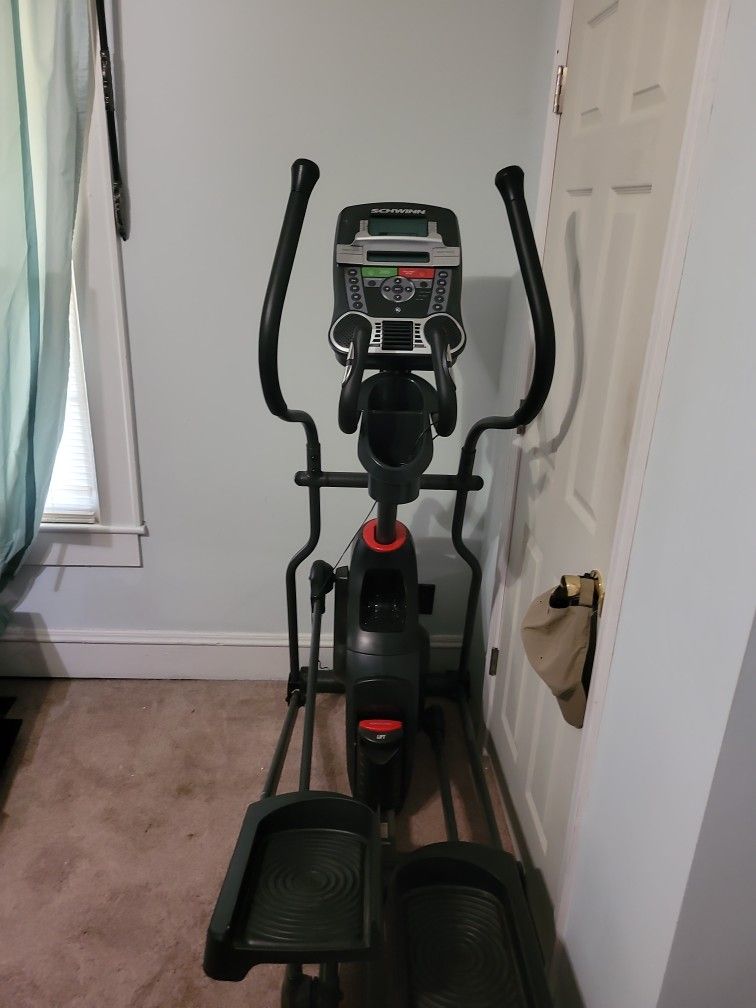 Elliptical Exercising Machine