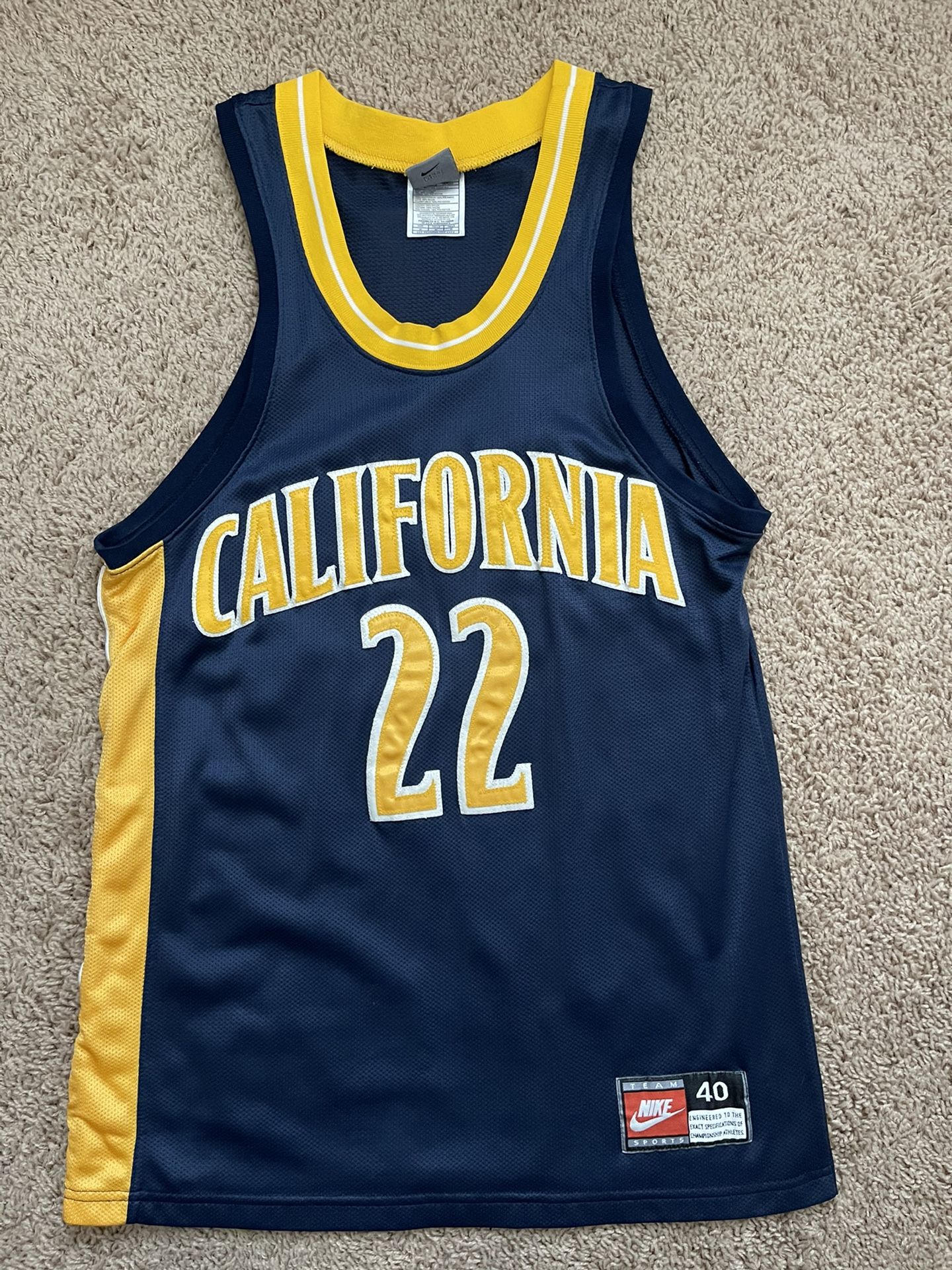 Vintage Cal Berkeley Nike authentic Jersey Size 40