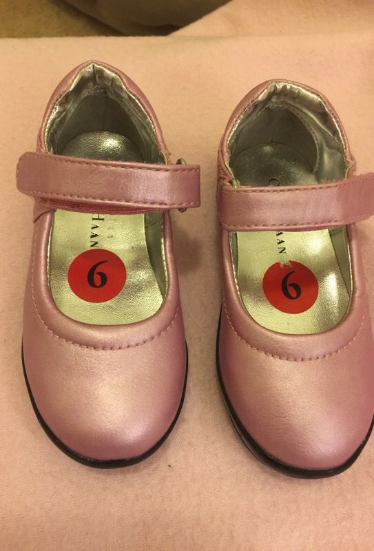 Toddlers' Cole Haan Metallic Pink Shoes- Size 6!