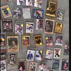 Cards Collection Collectibles Vintage 70s 80s 90s Baseball Football Hockey 