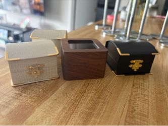 Ring holders