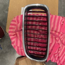 2012 F30 BMW 328 I ORIGINAL KIDNEY GRILLS
