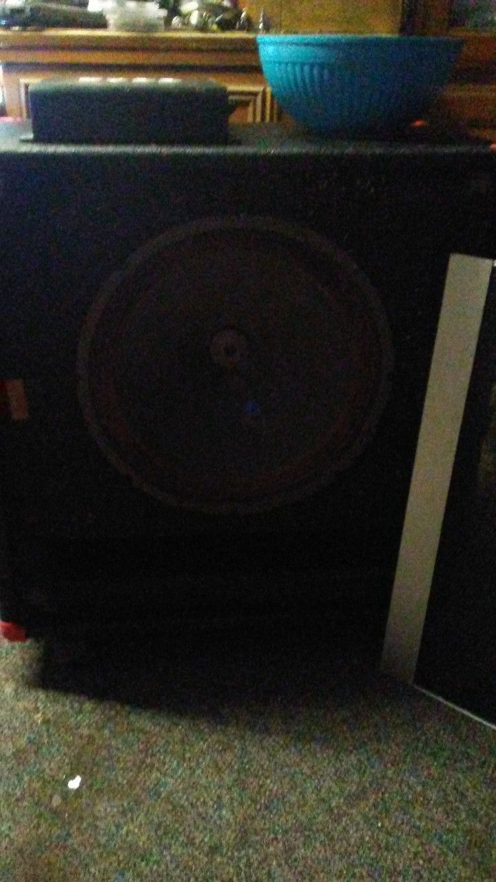 118 Black Widow 18" Single Peavey Concert Cabnet