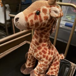 Realistic Looking Stuffed Animals, Tiger, Opposum , African Wild, Dog, And Giraffe