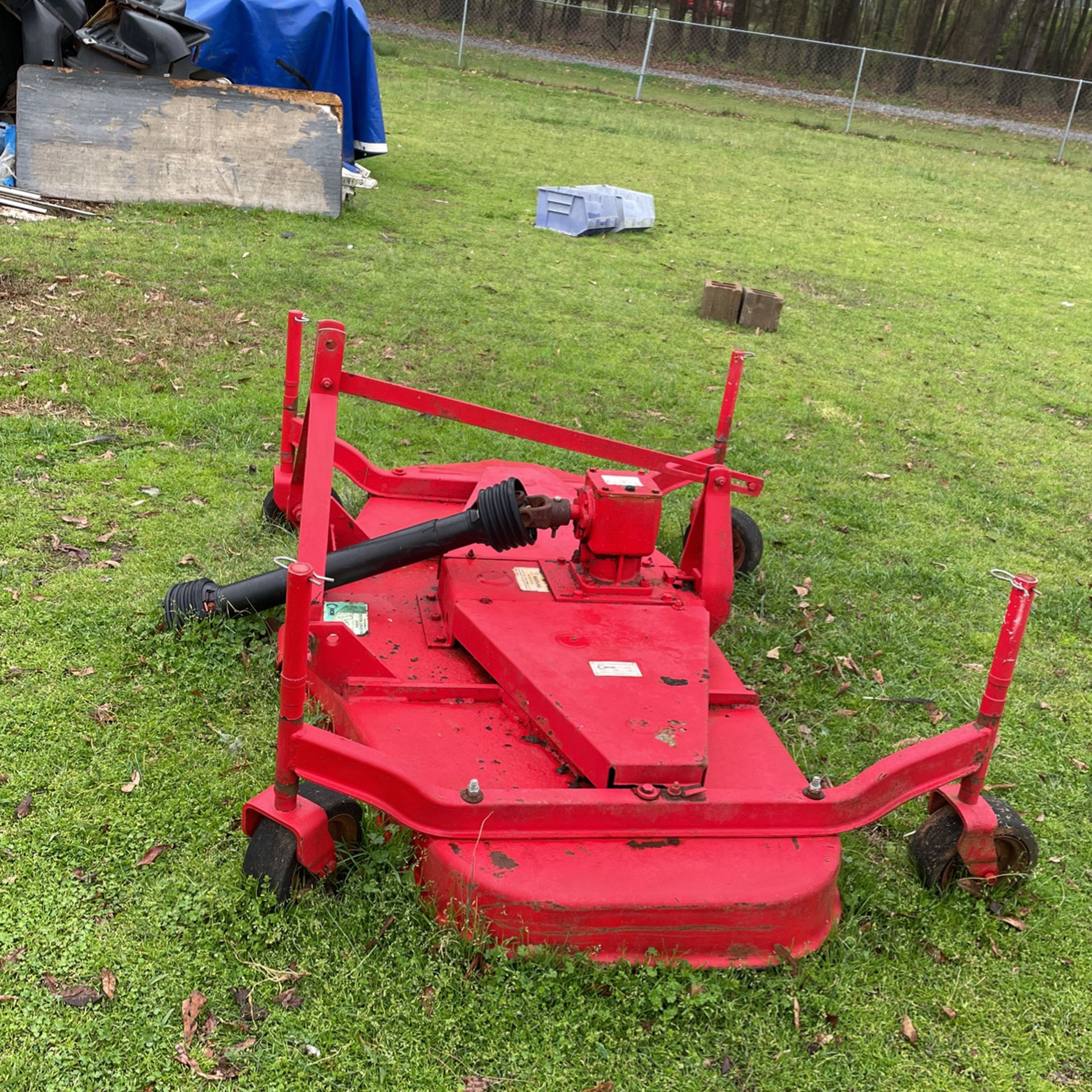 6ft. Finishing Mower—- 3 Point Hitch