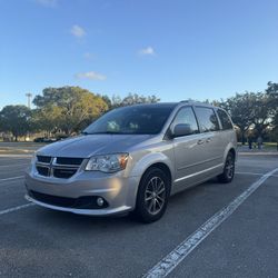 2017 Dodge Caravan SXT
