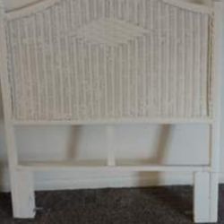 Twin wicker antique Head Board