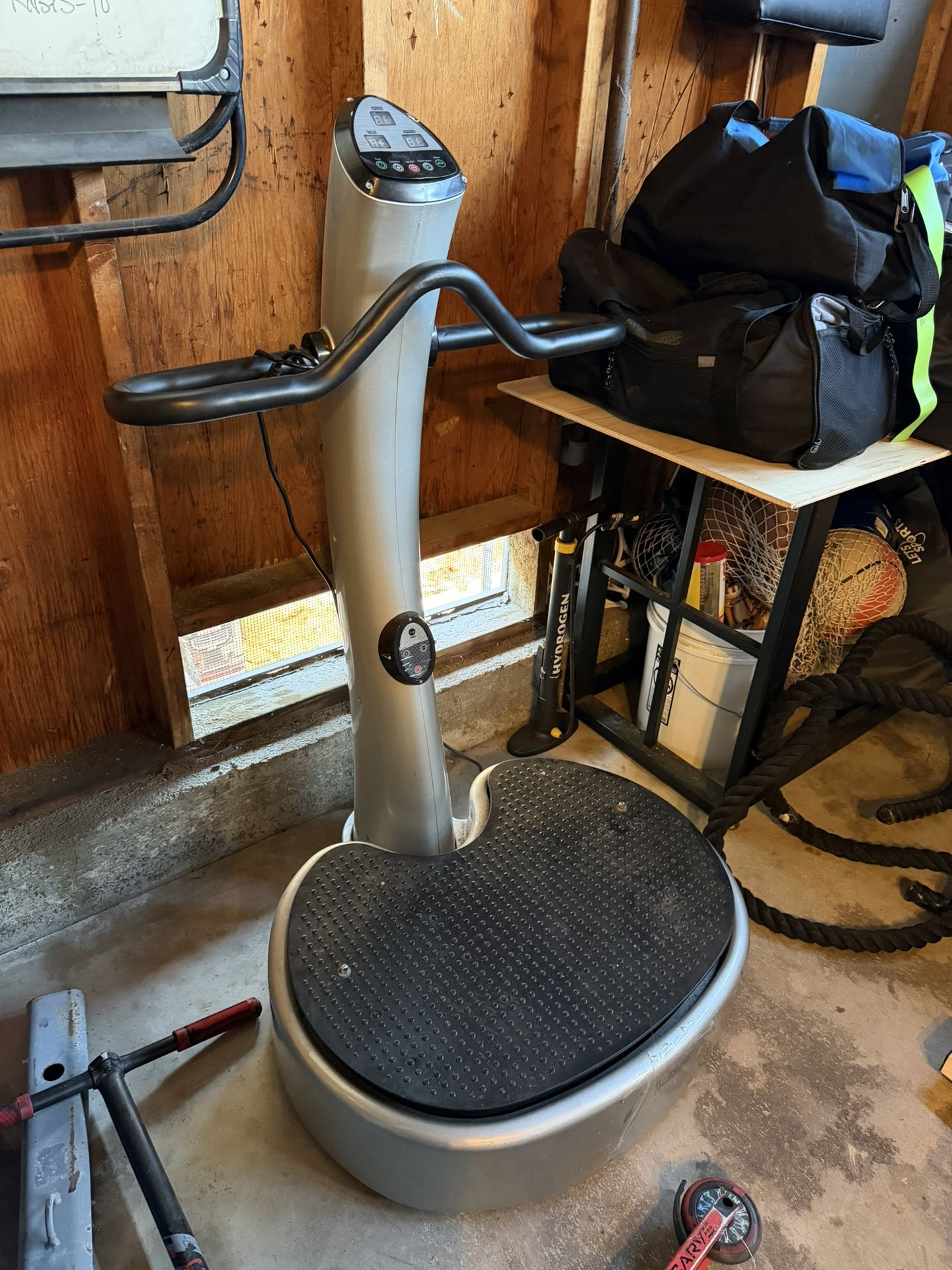 Free - Balancing Shake Machine