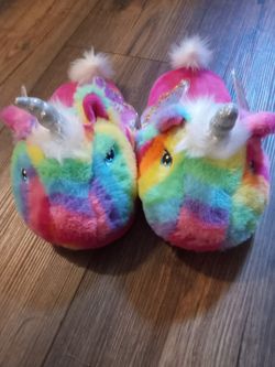 Girls Unicorn House Sleppers