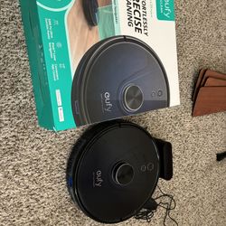 Eufy Robot Vacuum L35 Hybrid 