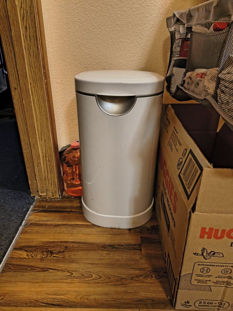 Diaper Pail