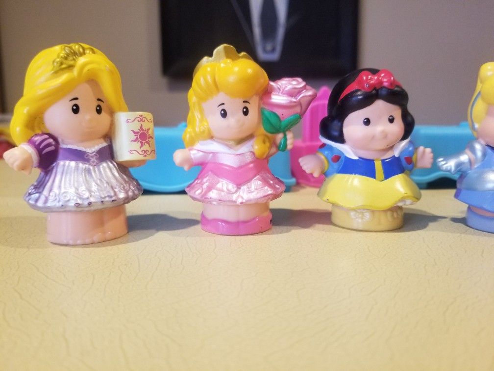 Fisher price Little People