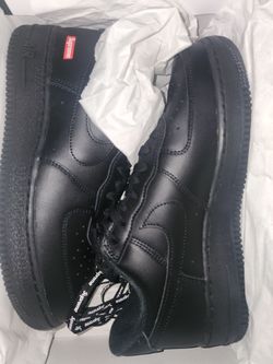 Supreme Black Airforce 1s NEW Size 8