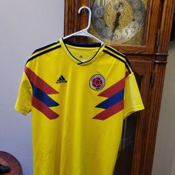 Short Sleeved Soccer Jersey Adidas Size L