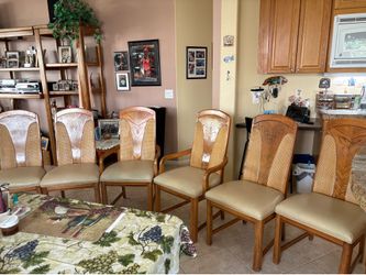 Dinning room chairs