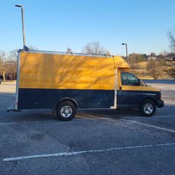 CHEVROLET EXPRESS CUTAWAY 