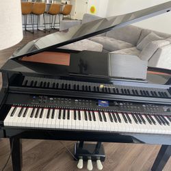 Symphony Grand Piano