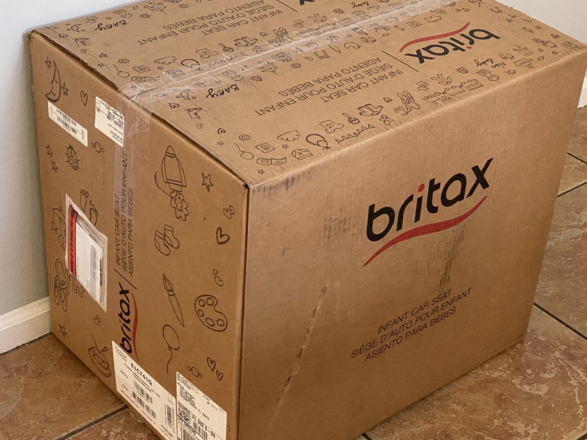 Britax B-Safe Gen2 FlexFit Infant Car Seat In Cowmooflage Cow Print