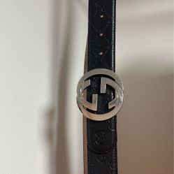 Gucci Signature Leather Belt
