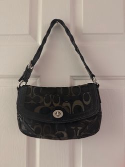 Vintage authentic coach purse in black and grey