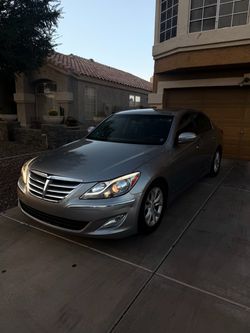 2012 Hyundai Genesis Sedan Silver