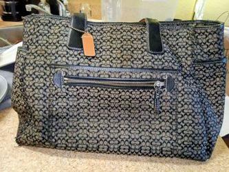 Rare & Discountinued Authentic Coach Signature Jacquard Shoulder Bag (Style #5707)