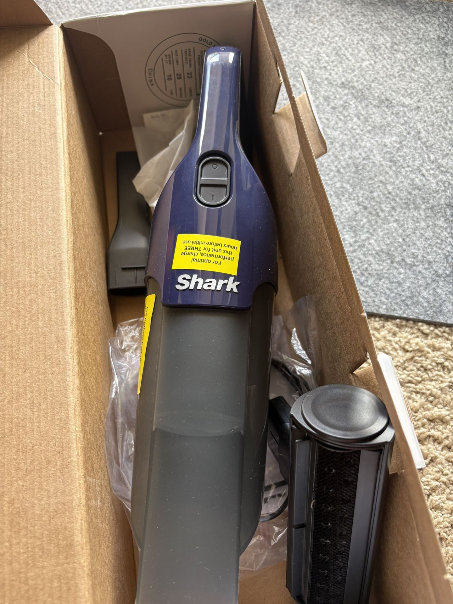 Car vacuum cleaner