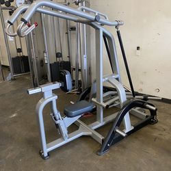 STAR TRAC LEVERAGE LAT PULL DOWN, COMMERCIAL GYM EQUIPMENT 