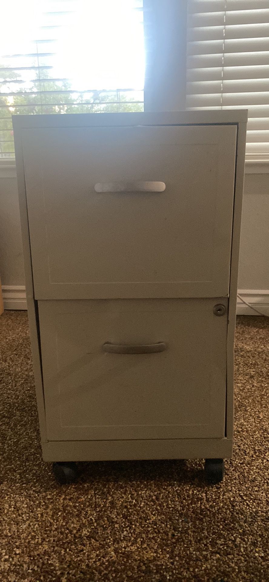 Filing Cabinet With Wheels