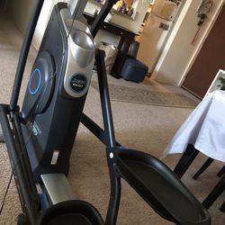 Proform Xp600 Elliptical  Great For Apartment 