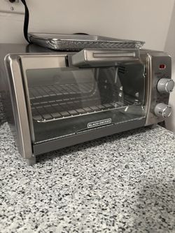 BLACK+DECKER Crisp ‘N Bake Air Fry Toaster Oven (Used) – Model TO1787SS