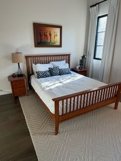 Hooker 5 piece bedroom set