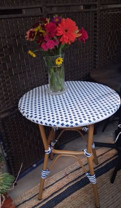 Bistro table