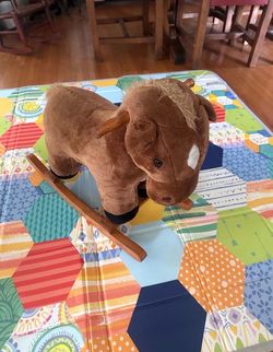 Kids rocking horse 🐎
